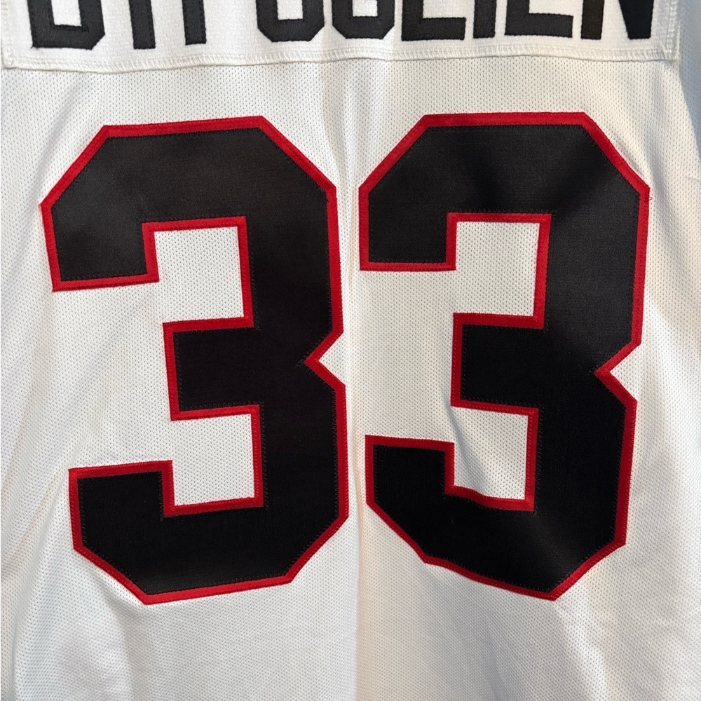 Chicago Blackhawks NHL White Jersey with Multicolor Logo - Picture 3 of 4